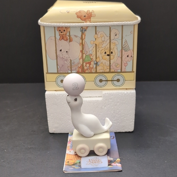 Enesco Precious Moments,God Bless You On Your Birthday #2 Seal. - Picture 1 of 7